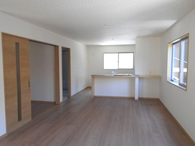 【居間・リビング】 | 高知市西久万中古