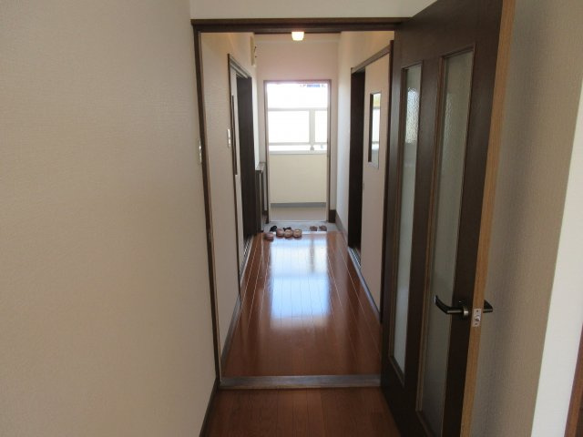 マンションサエイのロビー