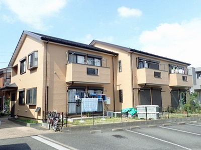 【外観】 | ベルデ大倉山A | 東急東横線「大倉山」駅より徒歩圏内！最寄りバス停からも徒歩3分の2階建てアパート！雨の日の通勤やお出かけもバス利用でスムーズです♪