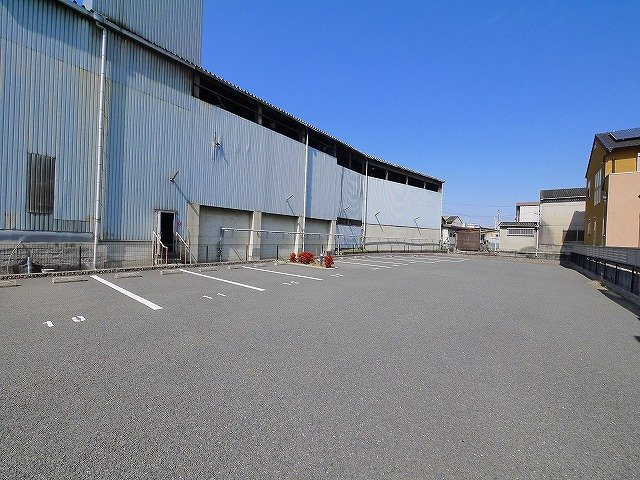 ノースフォレストの駐車場|駐車場があるので、車を買う予定の方も安心です