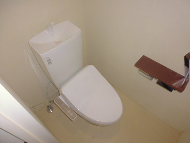 メゾン　ドゥ　オリーブのトイレ|温水洗浄便座