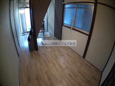  | 南津の辺町貸家