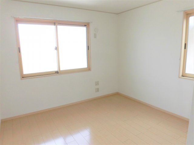 Espoir　Yutakaの洋室