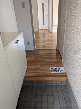 【玄関】