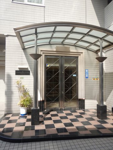 小石川Ｊフラッツのエントランス