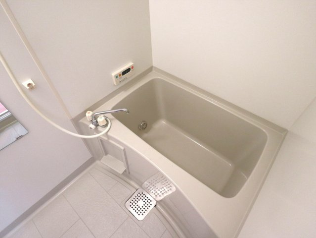 ロータスの浴室