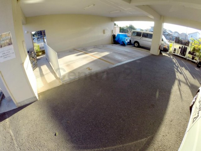 【駐車場】 | ファミーユ静愛２