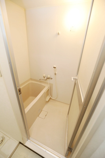 【浴室】 | メゾンラフィーネ