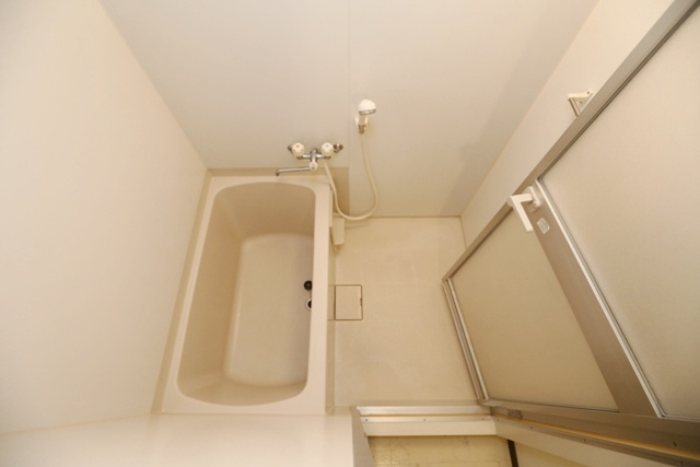 【浴室】 | メゾンラフィーネ