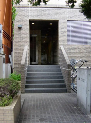 【エントランス】 | 松濤EAST | 松濤EAST