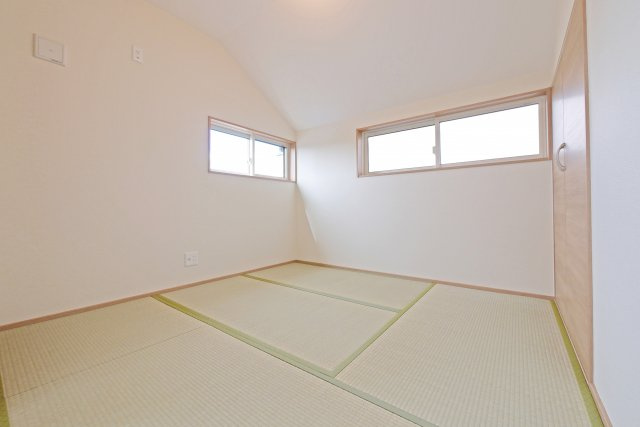 西宮市山口町香花園 建築条件付き 売土地 ５号地 の完成予想図|-建物プラン例-
自由設計に対応しておりますので、こだわりのおうちをお建て下さいませ。