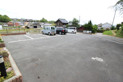 【駐車場】 | コンフォール平野 | 駐車場です