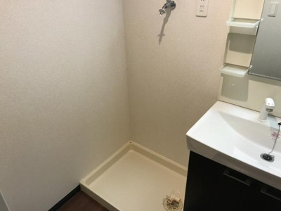 【洗面所】 | コンフォール平野