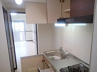 【キッチン】 | ヒルズ安里 | ※退去前の為、写真と現状が異なる場合がございます