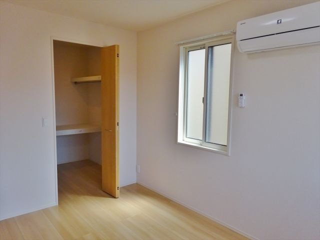 パインコート　B棟の寝室