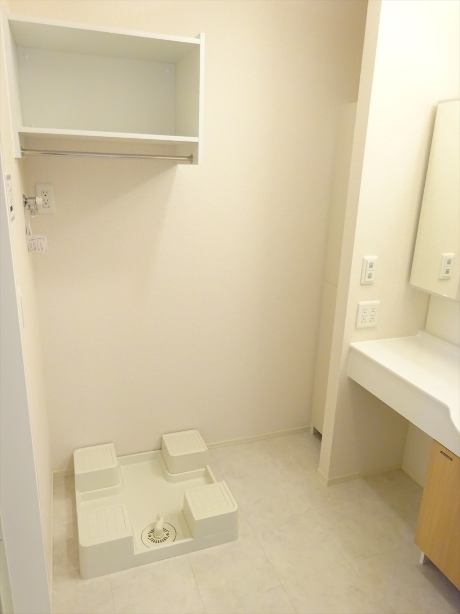 パインコート　B棟の洗面所