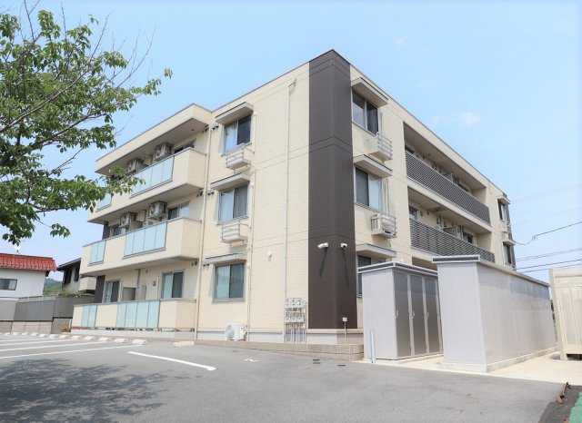 メセナ吉行