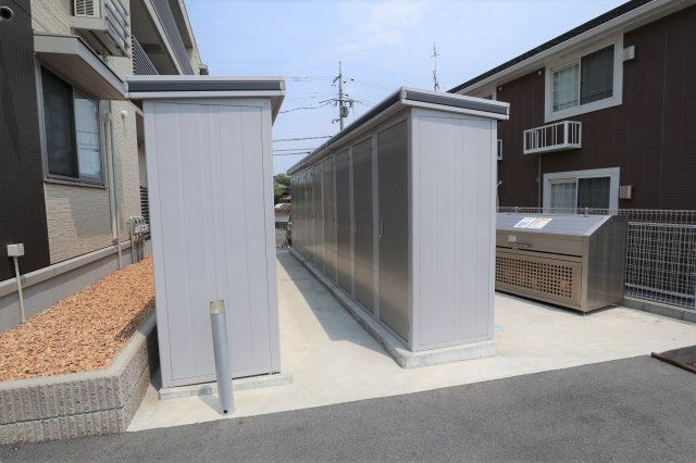 メセナ吉行のその他