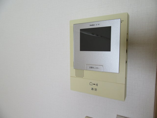 ブランドール長町のセキュリティ|TVインターホンです