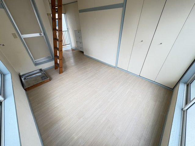 セレーネ市川弐番館の居間・リビング