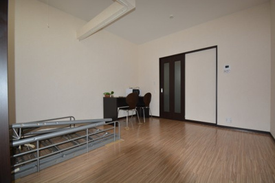 【居間・リビング】 | ＭＯＯＮ下到津　Ｄ