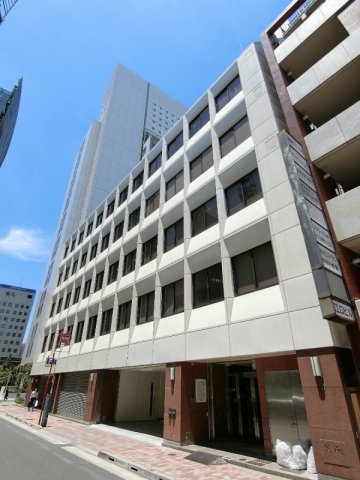 マルコーセンタービルの外観