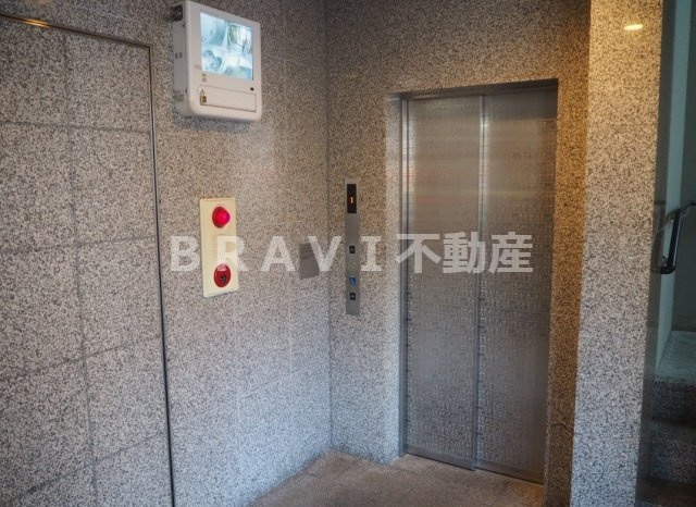 グレイス今里　BRAVI不動産の設備|【グレイス今里】エレベータ