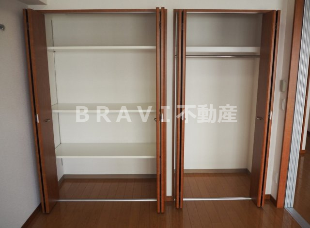 グレイス今里　BRAVI不動産の収納|【グレイス今里】十分な収納スペースがあります