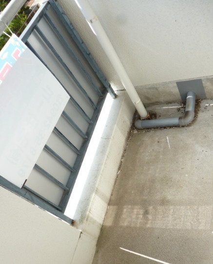 津福山一ビルのバルコニー|落ち着いた時間を過ごせるバルコニーです