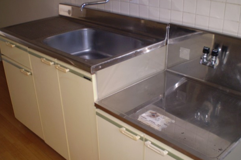 津福山一ビルのキッチン|キッチンでお料理をお楽しみください