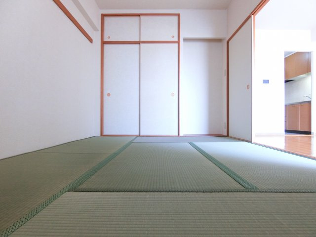 スペリオシティ泉北深井の和室