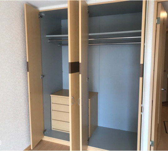 オレンジビレッジの収納|ちょっとした収納スペースも充実しています