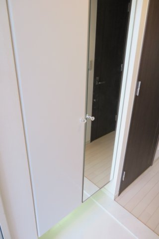 ダイナシティ上本町の玄関