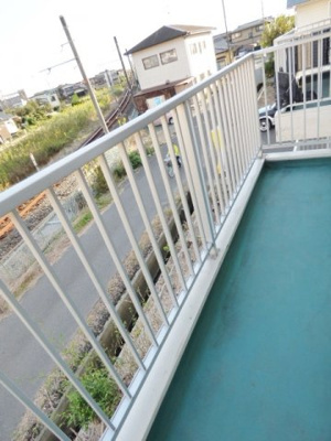 【バルコニー】 | ホワイトハウスＢ | バルコニー