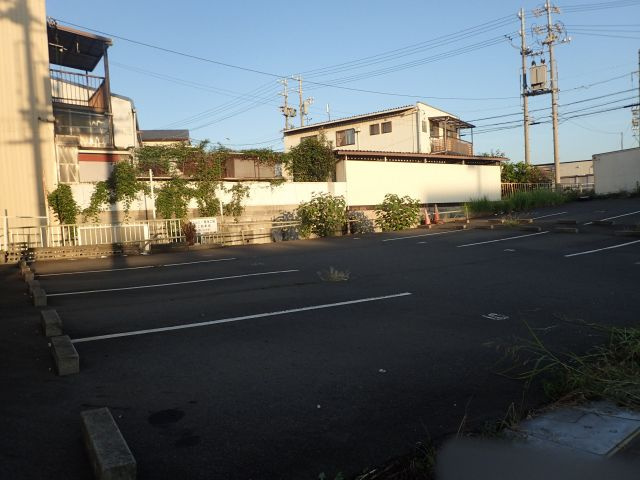 i66の駐車場