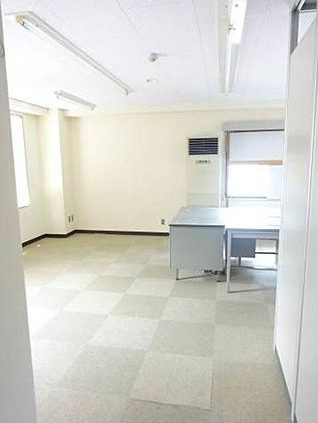 Mビルの洋室|ゆったりした洋室です