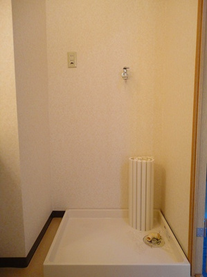  | エクセルハイム中島