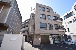 【外観】 | みなとみらい線「元町・中華街」駅徒歩20分又はバス6分「小港橋」駅徒歩1分♪