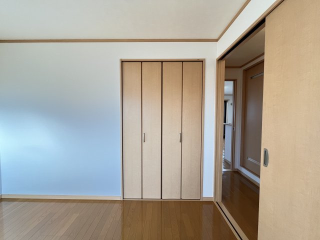 フジパレス皆生の洋室