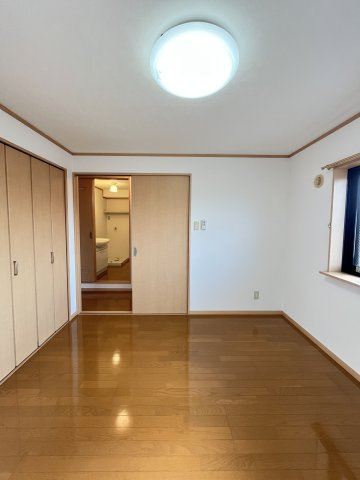 フジパレス皆生の洋室