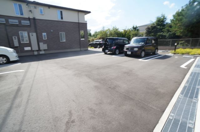 ヴィレッタの駐車場