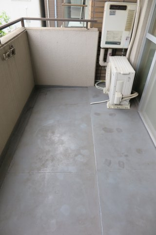 朝日プラザ北畠西のバルコニー