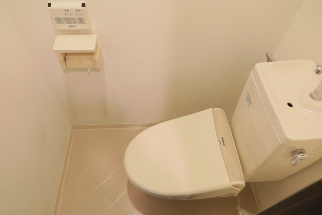 朝日プラザ北畠西のトイレ