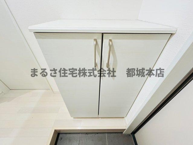 DOLCEVITA西町の玄関