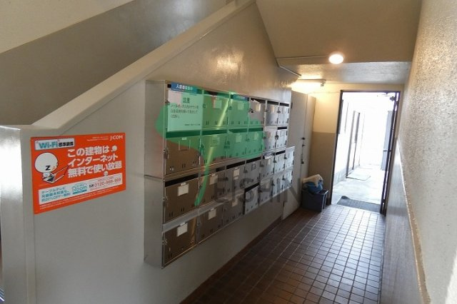コーポ木梨のエントランス