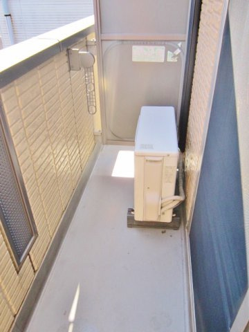 アルカディア越谷のバルコニー