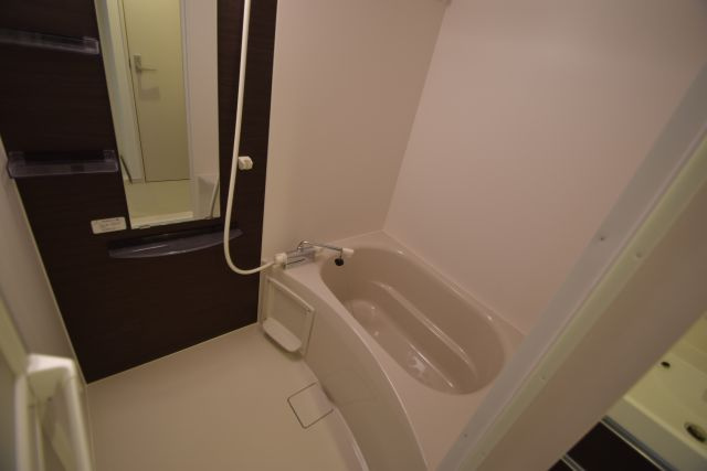 リブリ・ビクトリアスビージーの浴室|浴室乾燥付き