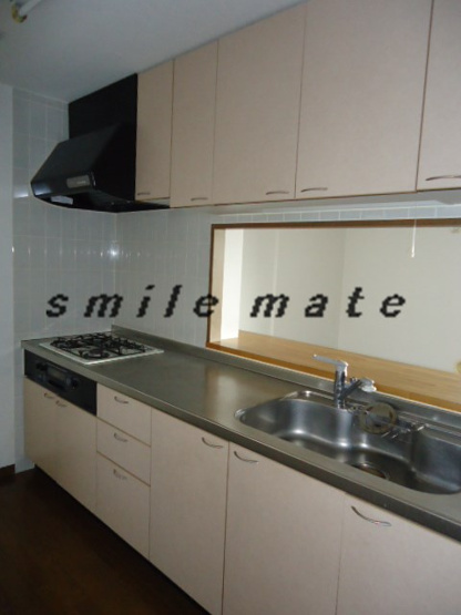 【キッチン】 | セレーノ鎌倉長谷 | 室内写真は同タイプ別室の写真です。現況と異なる部分は現況優先となります。