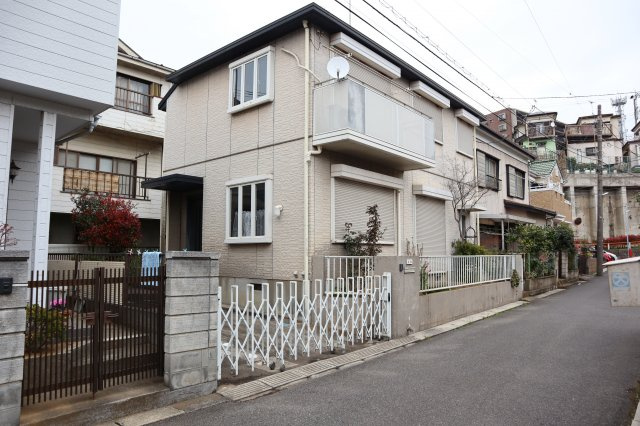 習志野市屋敷３丁目　中古戸建　軽量鉄骨造　セキスイハウス施工　南公道面