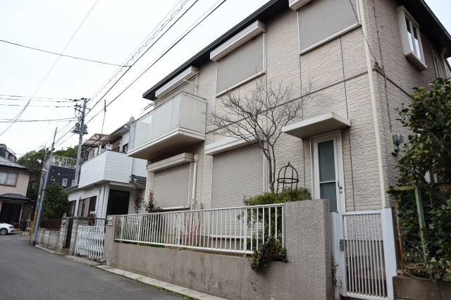 習志野市屋敷３丁目　中古戸建　軽量鉄骨造　セキスイハウス施工　南公道面の外観
